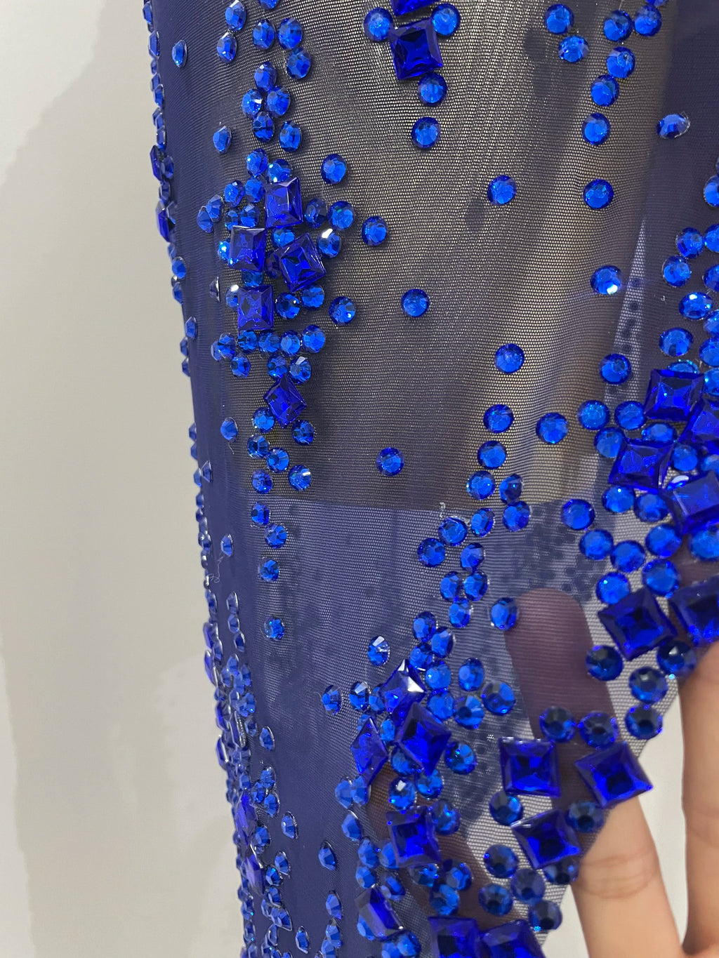 2025 New Sparkly Rhinestone V Neck Stretch Mesh Sexy See Through Dress Women Elegant Party Celebrate Perform Costume Stage Outfi