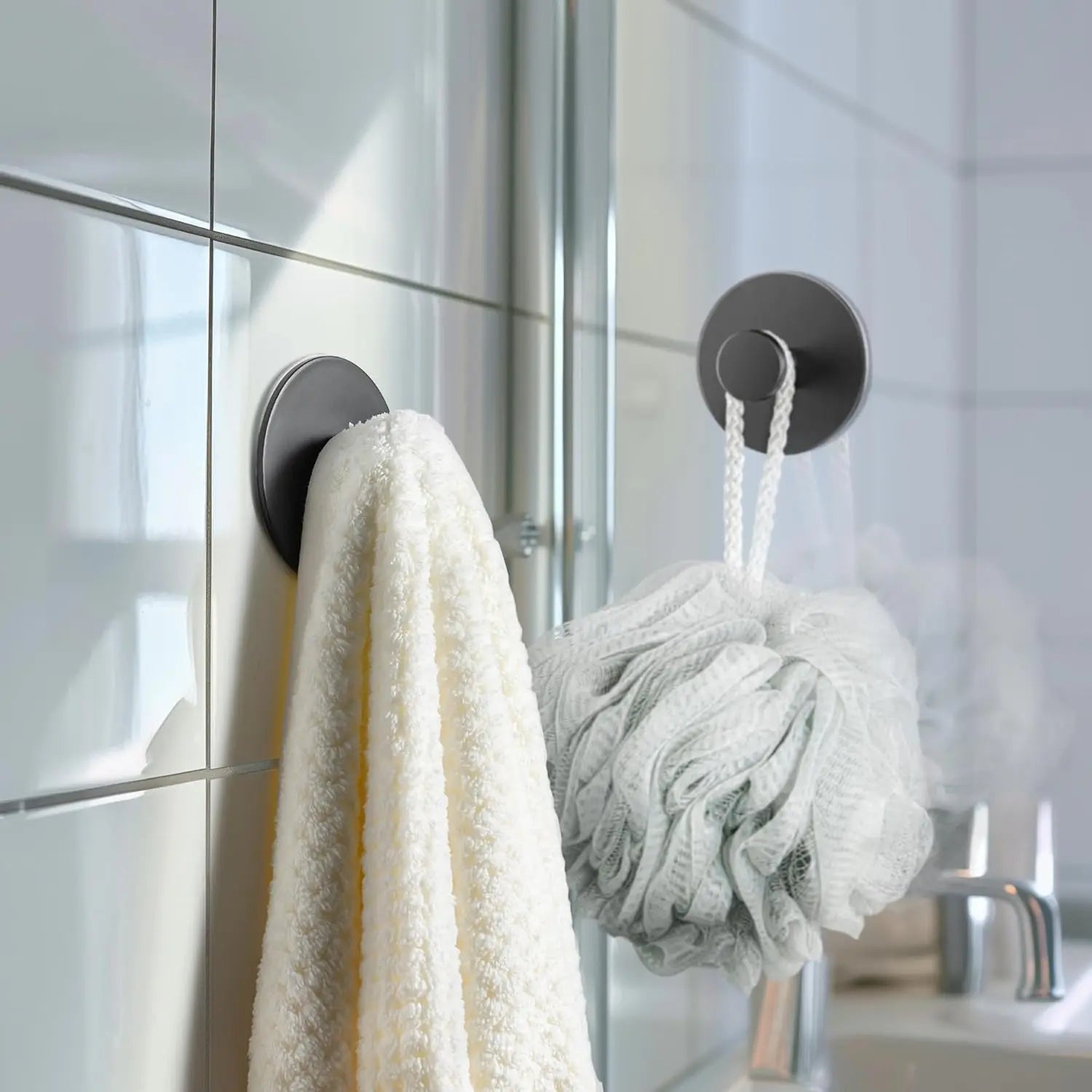 Towel Hooks Extra Sticky Stainless Wall Coat Racks Rustproof Hook Holder Wall Mount Punch-free Hanger for Kitchen Bathroom Home