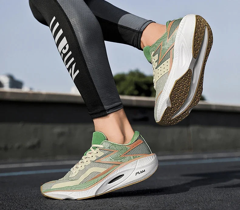 Running Shoes Carbon Board Speciality Marathon Men Sports Breathable Lightweight Women's Comfortable Athletic Nonskid Sneakers