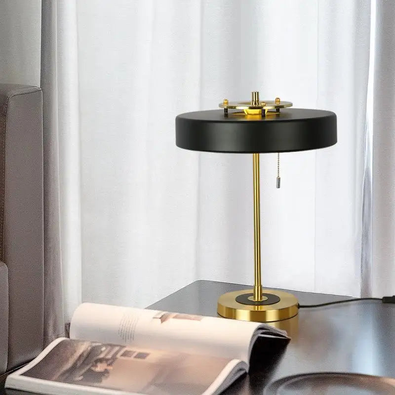 Nordic Novelty Table Lamp Modern Luxury Desk Light with E27 Bulb for Bedroom Bedside