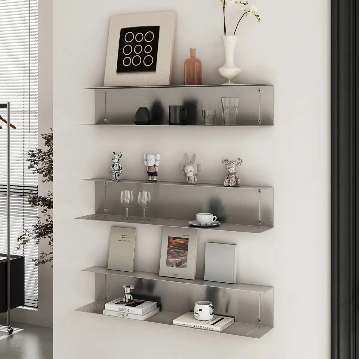 Modern Light Luxury Style Bar Coffee Shop Minimalist Art Pendant Wall-Mounted Decoration Stainless Steel Storage Rack Customized