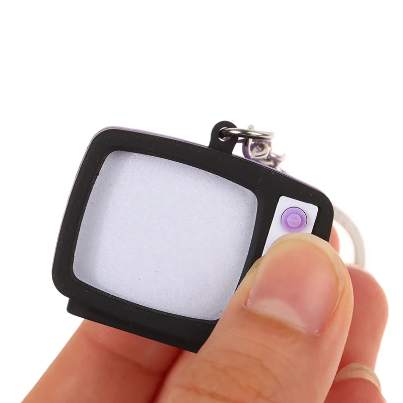 Creative Mini Retro Television Keychain Miniature Television Tv Model Toy Creative Children Toy Keychain Pendant