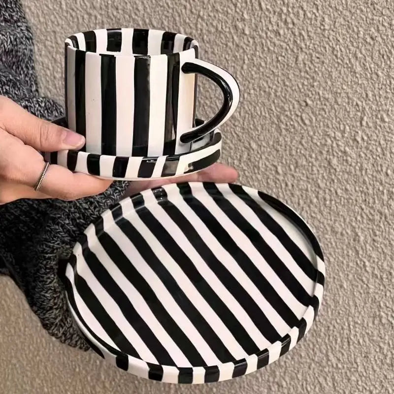 European Striped Ceramic Coffee Cup Saucer Modern Breakfast Dessert Plate Tea Cup Decorative Art Striped Coffee Cup 200 Ml Decor