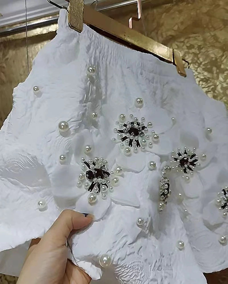 Luxury Style Pearls Beaded 3D Flowers Stitch Pantalones Cortos Wide Leg Shorts Women's Short Pants Elastic Waist Short Trousers