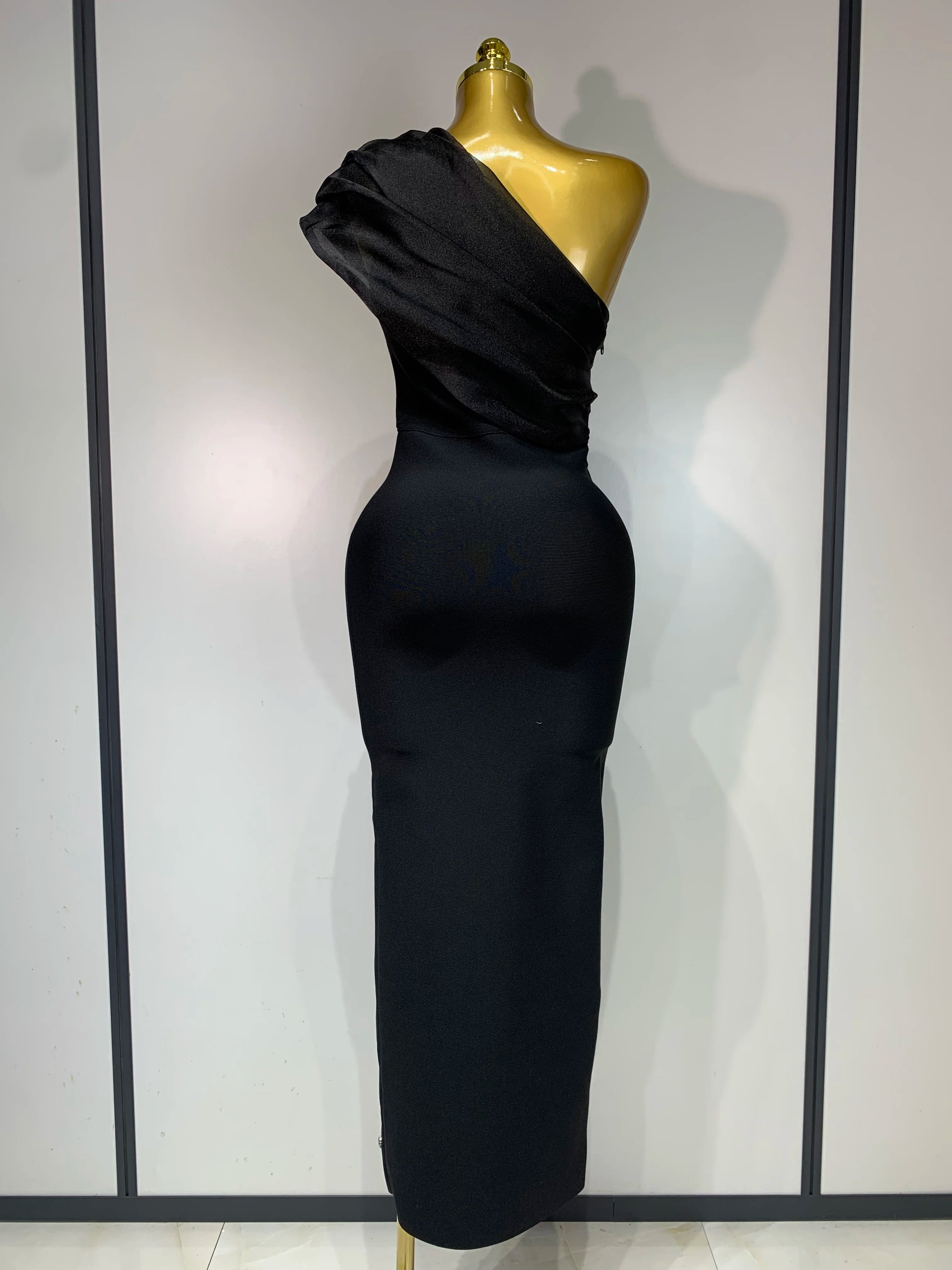 2025 Women Sexy One Shoulder Shinning Crystal Bodycon Bandage Long Dress Celebrate Festival Fashion Evening Party Luxury Dress