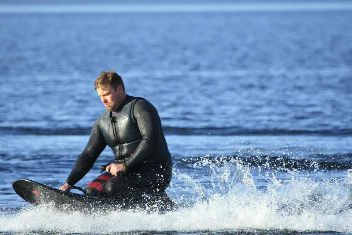 World Brand Water Sports Equipment Jet Power Surfboard Men's Favorite Jet Surfboard Wakeboard