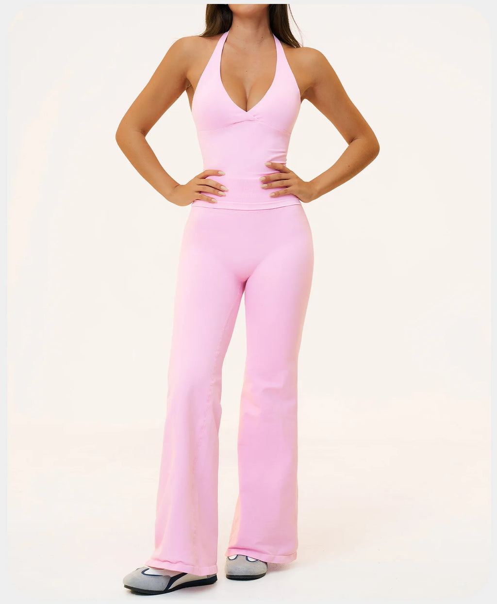 Seamless Yoga Suit 2PCS Women Tracksuit Sports Outfits Gym Workout Clothes Breathable Sports Bra Flared Pants Suit Yoga Clothing