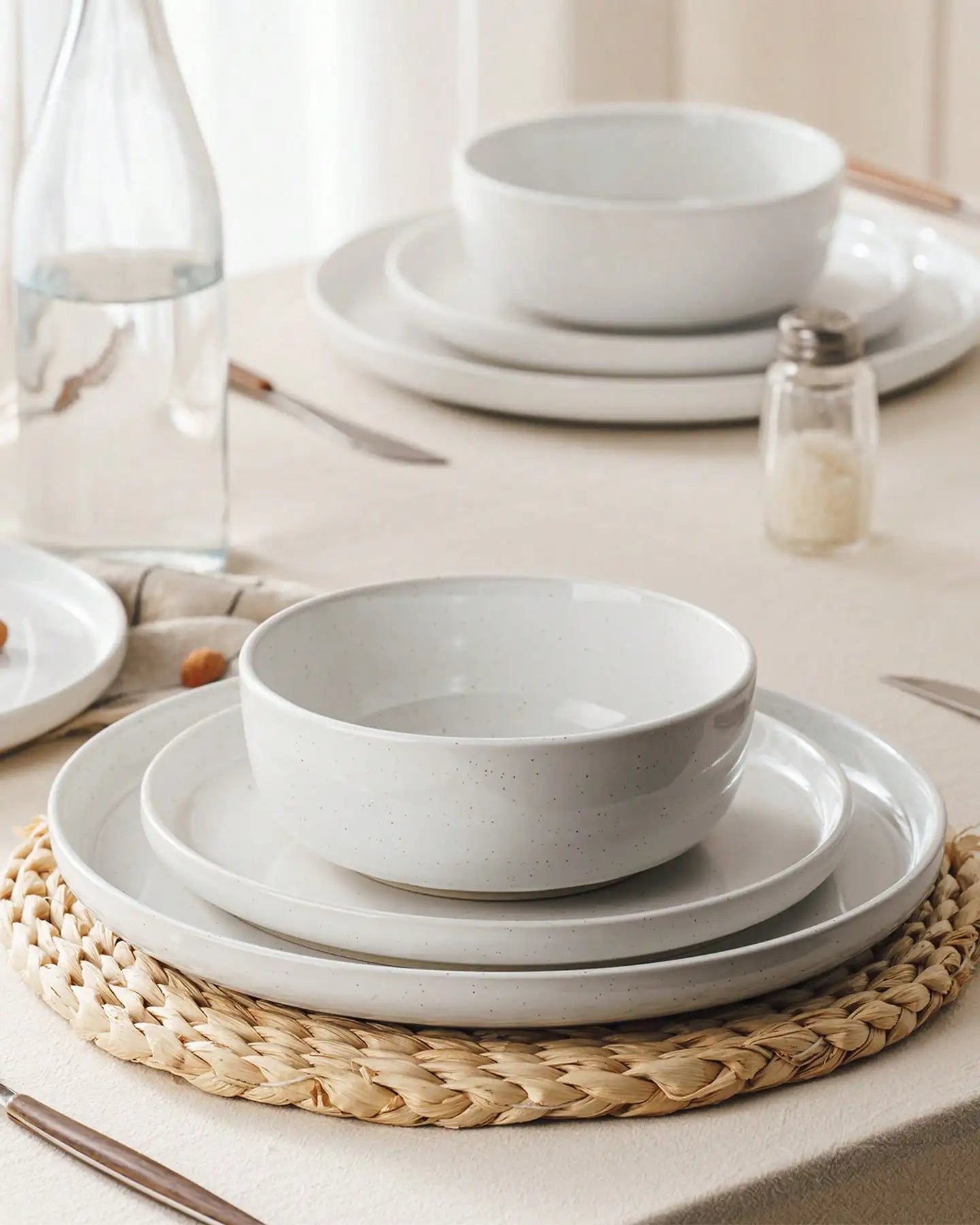 Dinnerware Sets Nordic Modern Dishes Set For 4 Off White Speckled Glazed Ceramic Stoneware 12 Pieces Plates And Bowls Set Microwave Safe For Home Kitchen Dining Housewarming Thanksgiving Christmas Gift