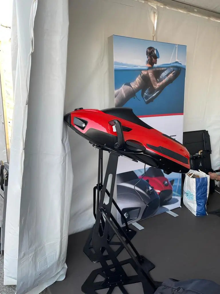 New Arrival Portable Electric Sea Scooter For Diving Underwater Sports Scooter Water Sports Equipment