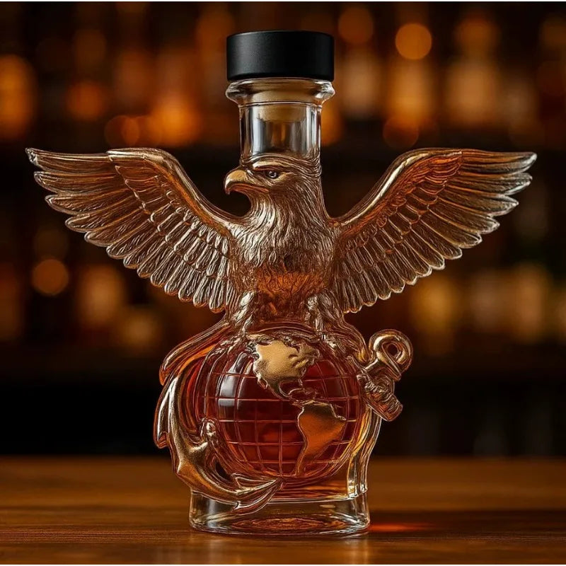Funny Whiskey Glass Decanter Eagle 10Oz Glass Whiskey Wine Bottle Statue Decoration for Bar Office Home