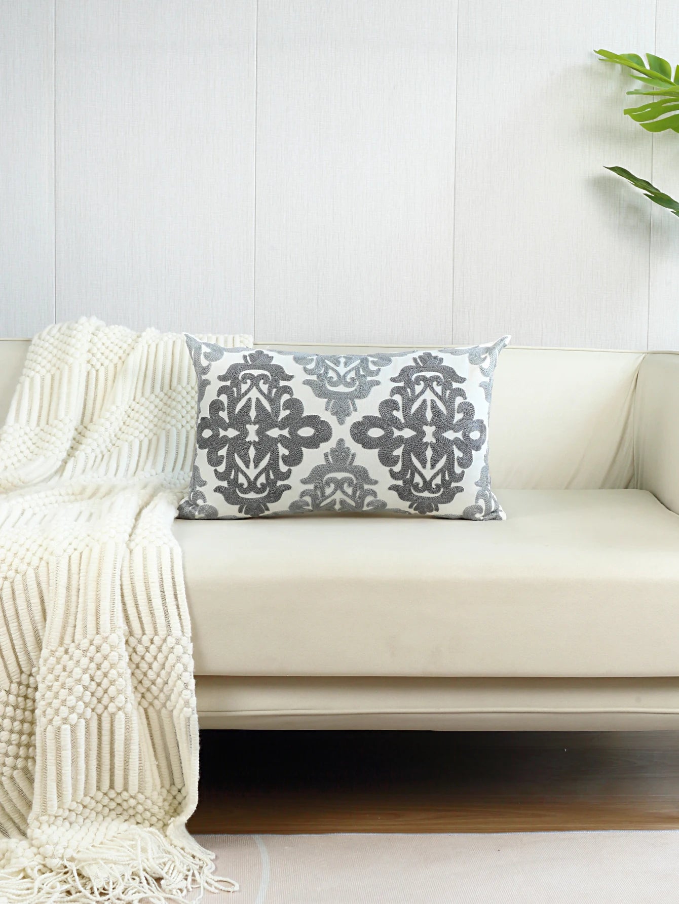 1pc, Geometric Embroidery Decorative Cushions for Sofa Modern Light Luxury Throw Pillowcover