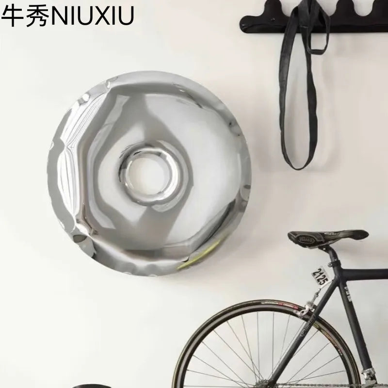 Modern light luxury stainless steel donut wall decoration mirror metal painting hotel model room sofa background