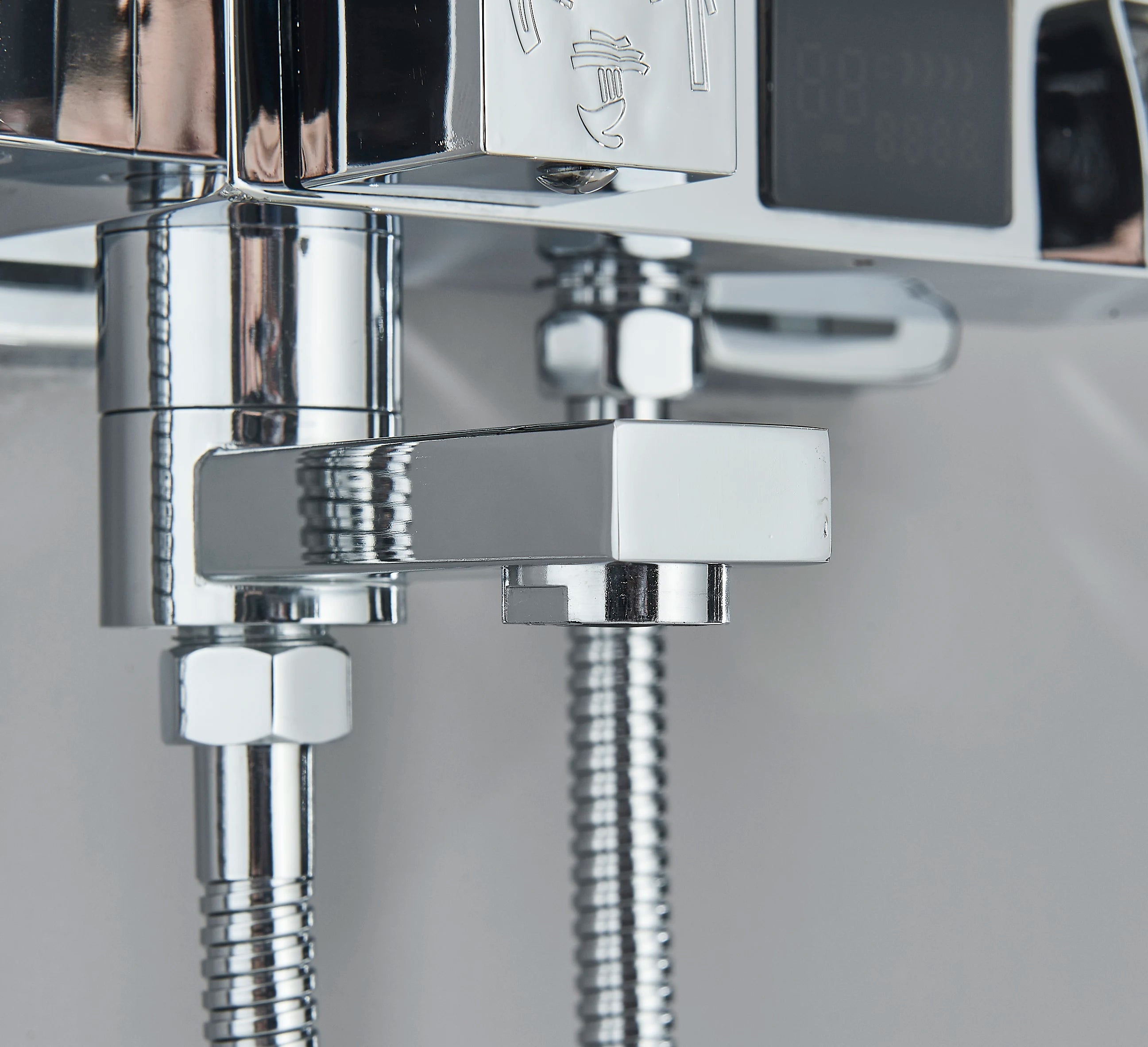 Chrome/Black Thermostat Shower Set Faucet 4 Ways Bathroom Faucet Rainfall Mixer Tap Digital Display Shower Set System Bathroom