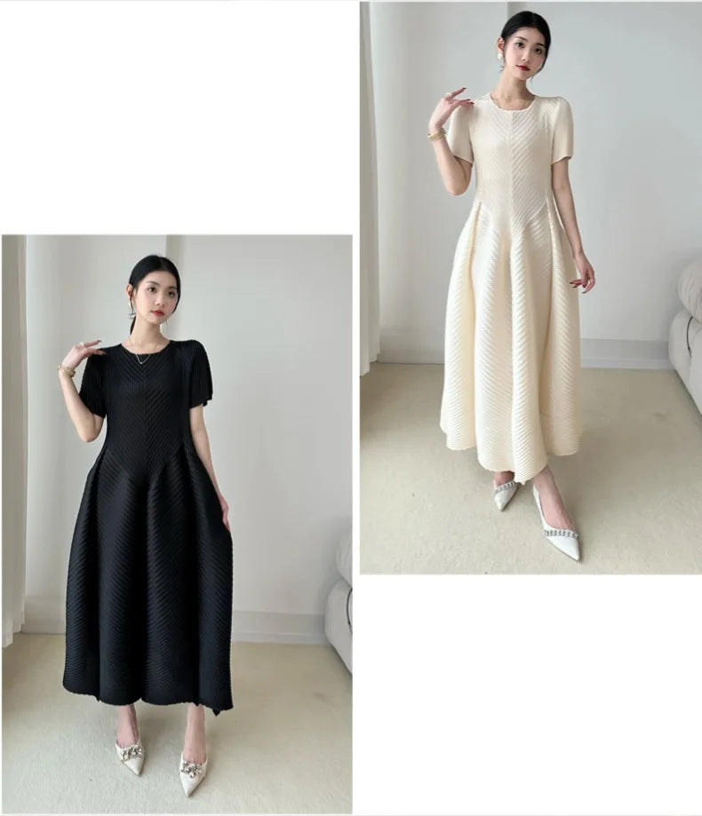 LANMREM High End Purple Pleated Women's Dress 2025 New Round Neck Short Sleeved Spliced Design Ball Gown Summer Dresses 2DB3489