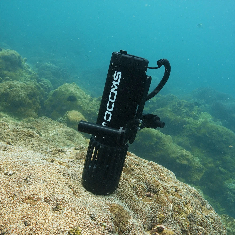 DCCMS Electric Underwater Scooter Dive Equipment Sea Scooter SUP Motor Paddleboard Motor for Diving And Water Sports