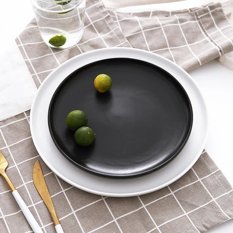 10 inch ceramic black and white Western style steak plate Commercial tableware Modern household circular sushi salad plate