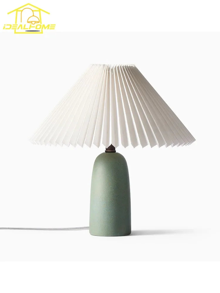 Nordic Design Romantic Atmosphere Pleated Ceramic Table Lamp LED E27 Minimalist Modern Light Fixture Bedroom Bedside Living Room