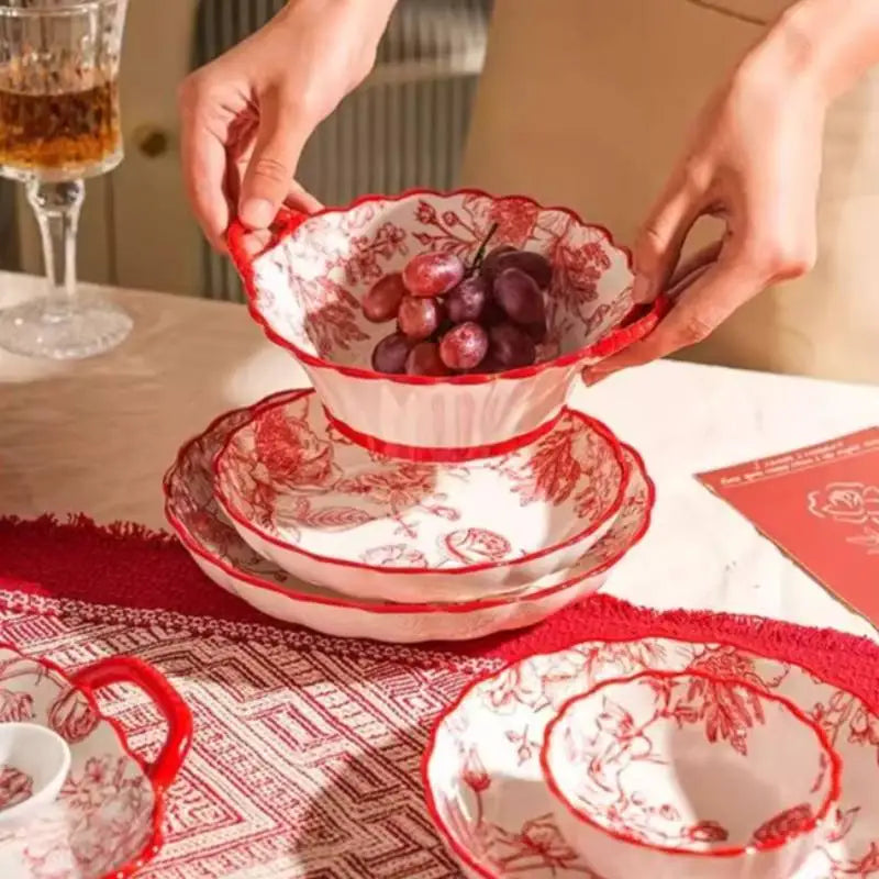 Modern Red Dinner Set Plates Luxury Designer Italian Round Plates Dinner Sets Ceramic Elegant Aparelho De Jantar Kitchen Dishes