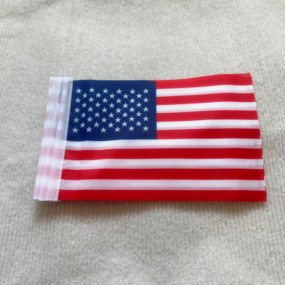 America hand-held flags21*14cm American National Flag USA Flying Flag The United States of America Banner Hand flags with Plasti
