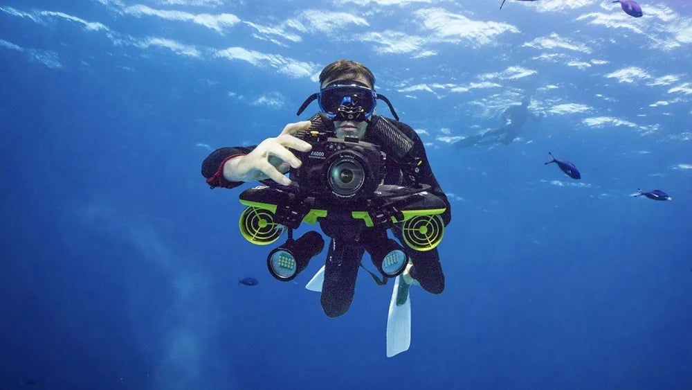 G Camolech Sublue Navbow Smart Electric Underwater Scooter for Diving Snorkeling in the Water Hand-held Diving Equipment