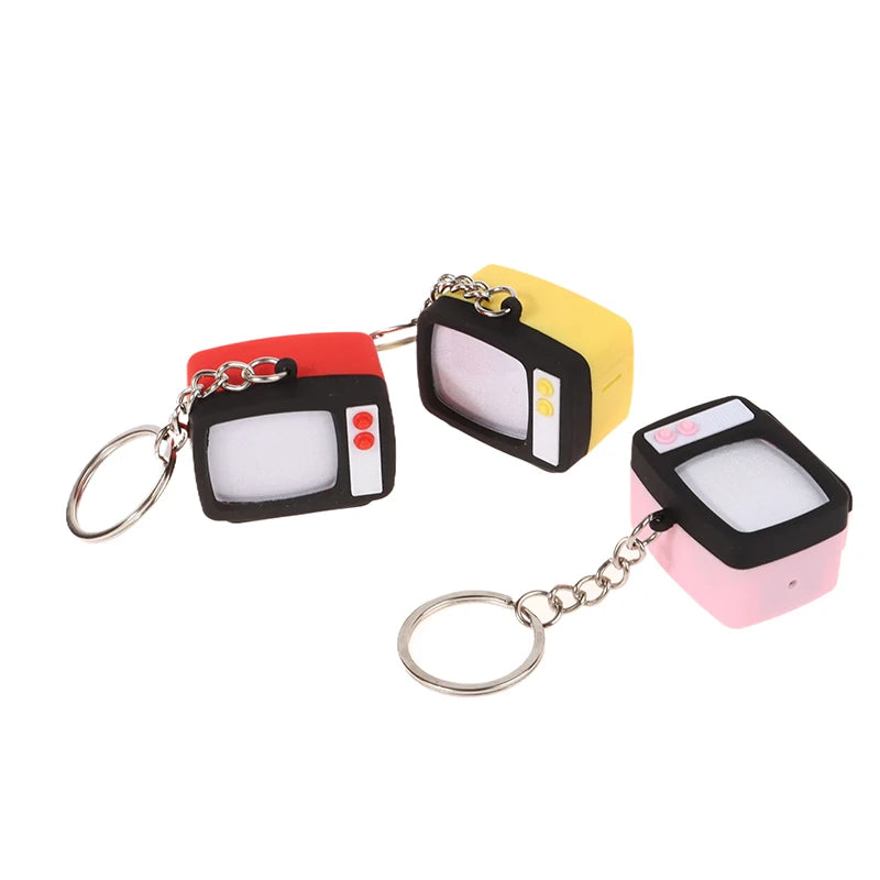 Creative Mini Retro Television Keychain Miniature Television Tv Model Toy Creative Children Toy Keychain Pendant