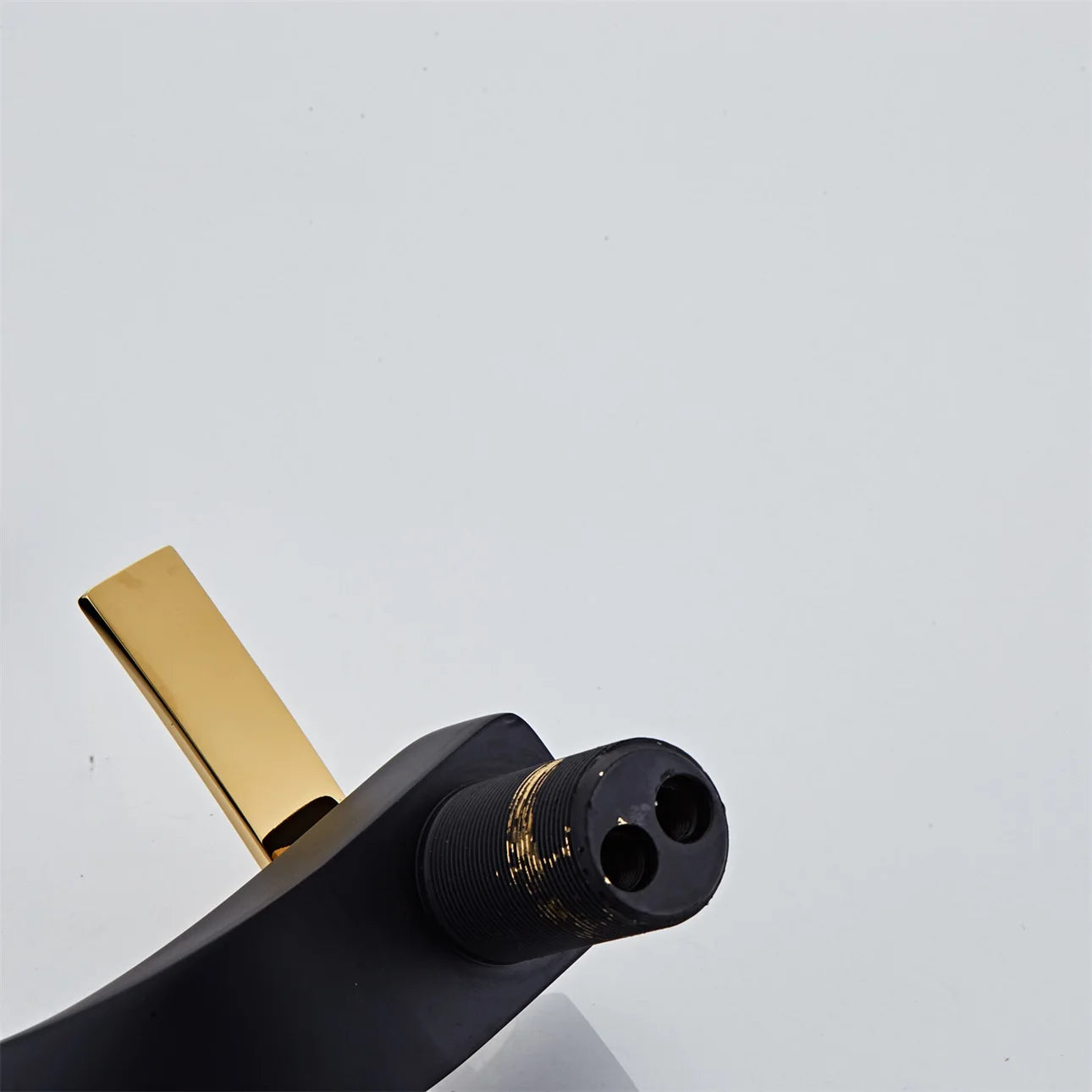 Basin Faucet  Brass Hot and Cold Wash Basin Faucet White with Gold Bathroom Basin Modern Minimalist Creative Faucet PP-12085