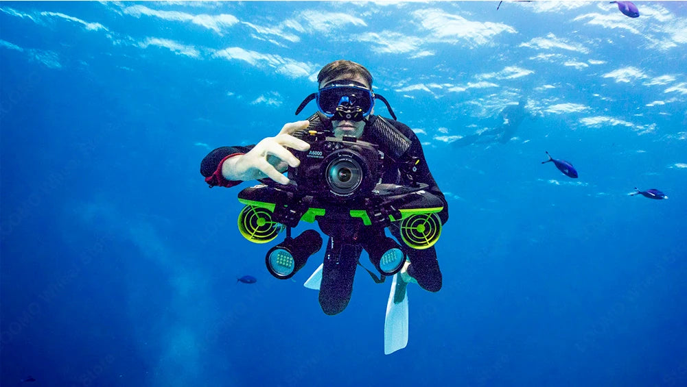 G Camolech Sublue Navbow Smart Electric Underwater Scooter for Diving Snorkeling in the Water Hand-held Diving Equipment
