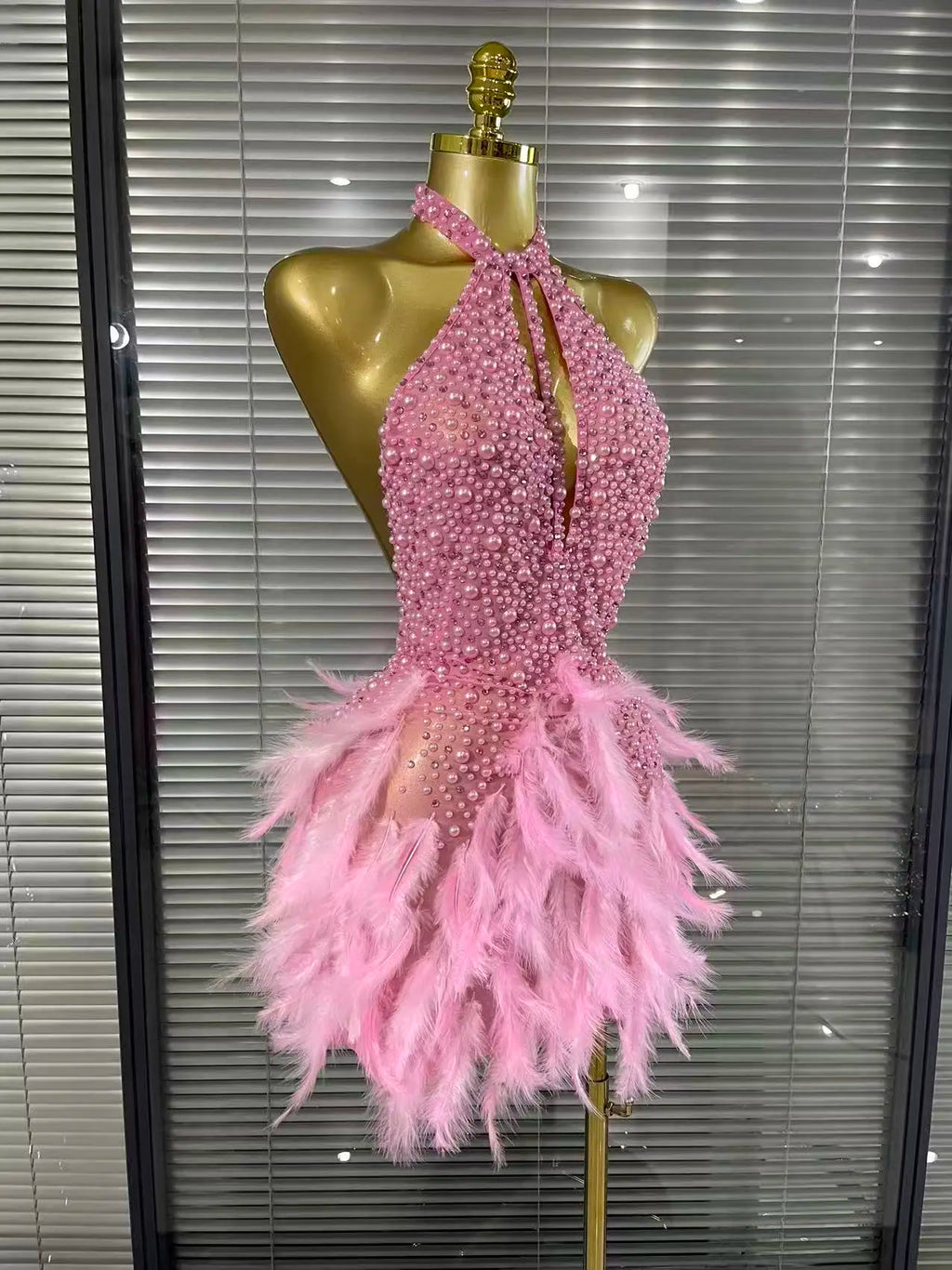Shining Beading Women Sexy Halter Backless Feathers Bodycon Mini Dress Nightclub Party Celebrate Birthday Photoshoot Outfit