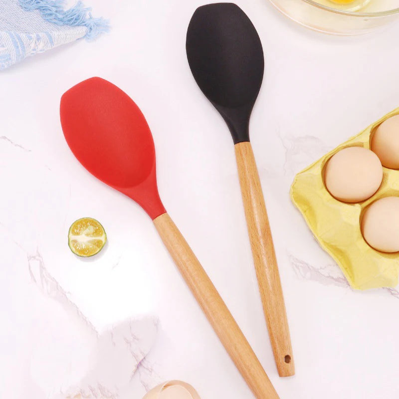 1Pc Silicone Spatula Scoop With Wooden Handle Salad Agitator Pot Scoop Home Cooking Utensils Kitchen Gadgets
