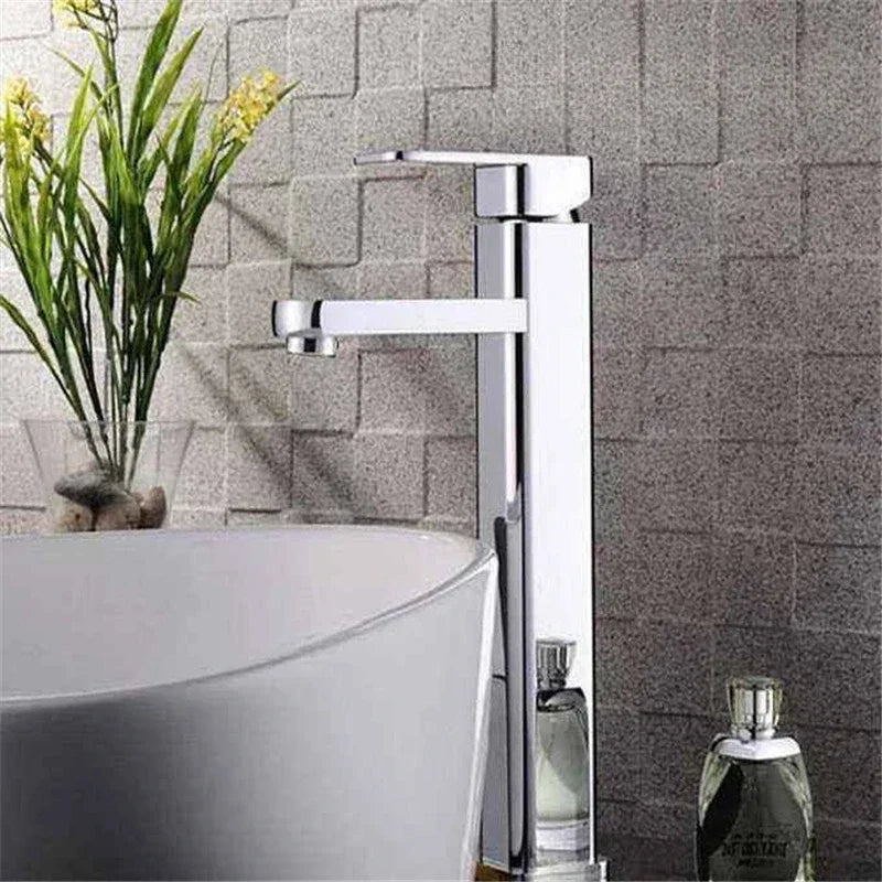 Stainless Steel Basin Faucets Single Hole Bathroom Faucet Single Handle Mixing Tap Toilet Hot and Cold Countertop Mixer Tap