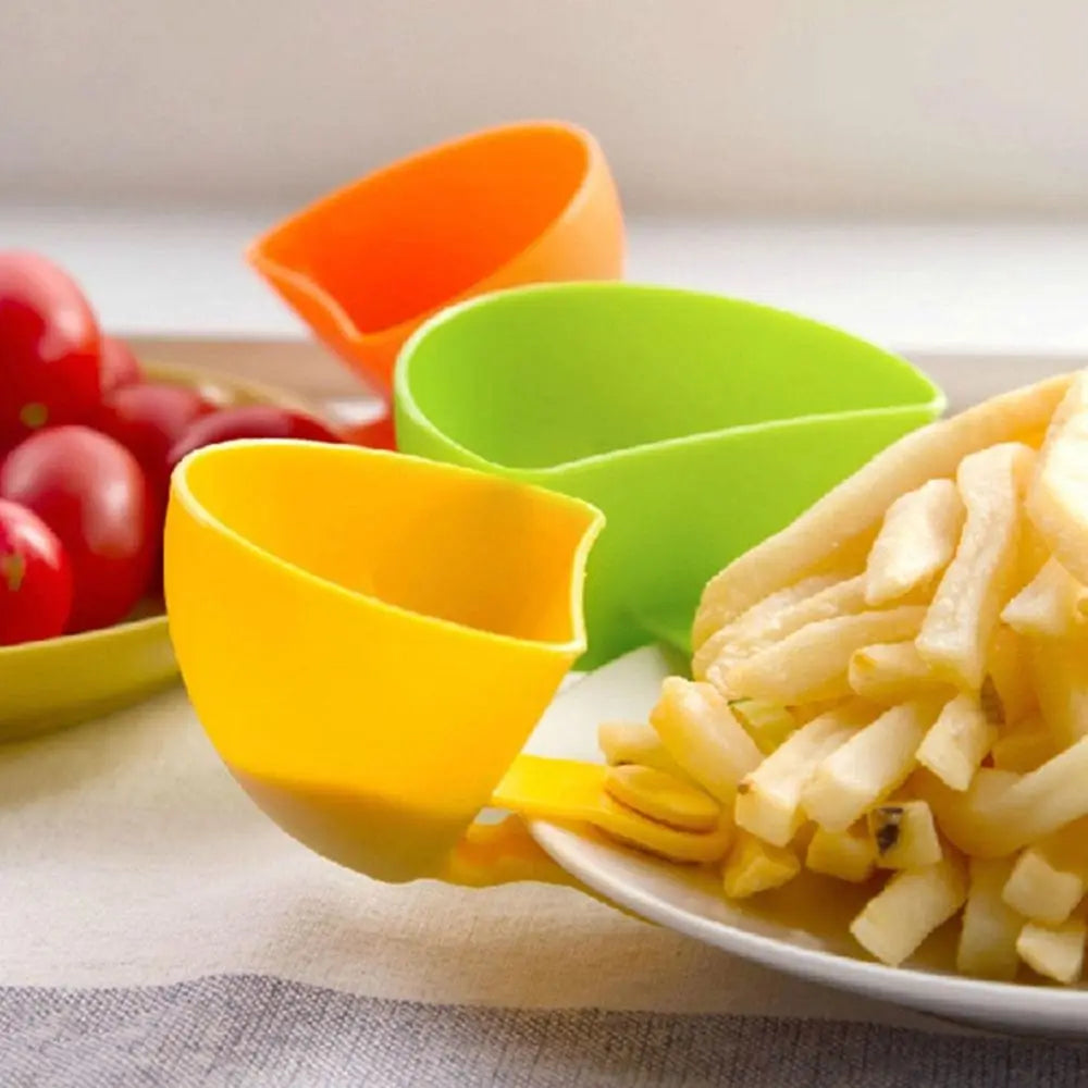 Colorful Dip Clip Bowls Clip-On Plastic Spices Dip Container Bowl Kitchen Gadgets Multi-Purpose Dipping Sauce Cups Kitchen