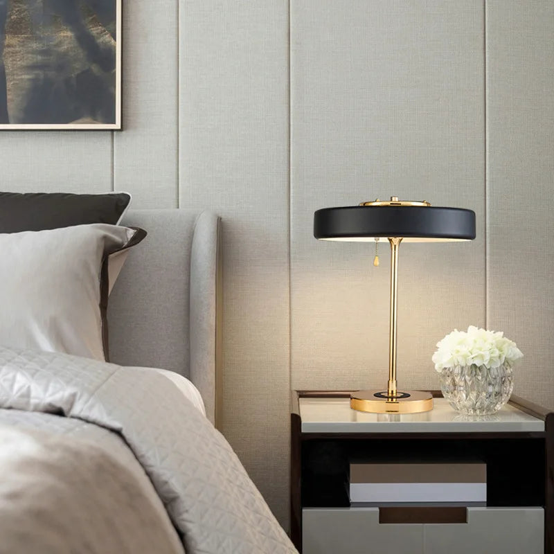 Nordic Novelty Table Lamp Modern Luxury Desk Light with E27 Bulb for Bedroom Bedside
