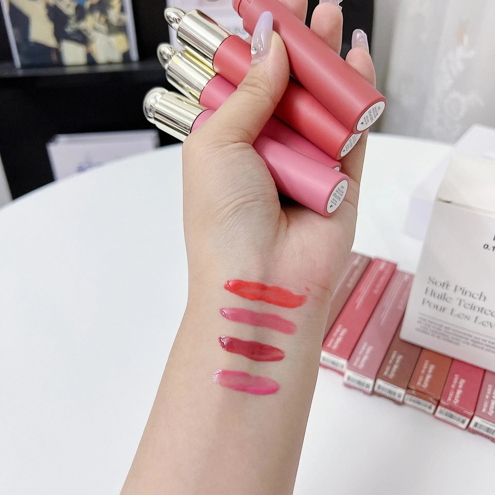 Rare Beauty New Smooth Liquid Lip Gloss Hydrating Moisturizing Lasting Natural Bright Lightweight Nutrient Repair Tinted Lip Oil