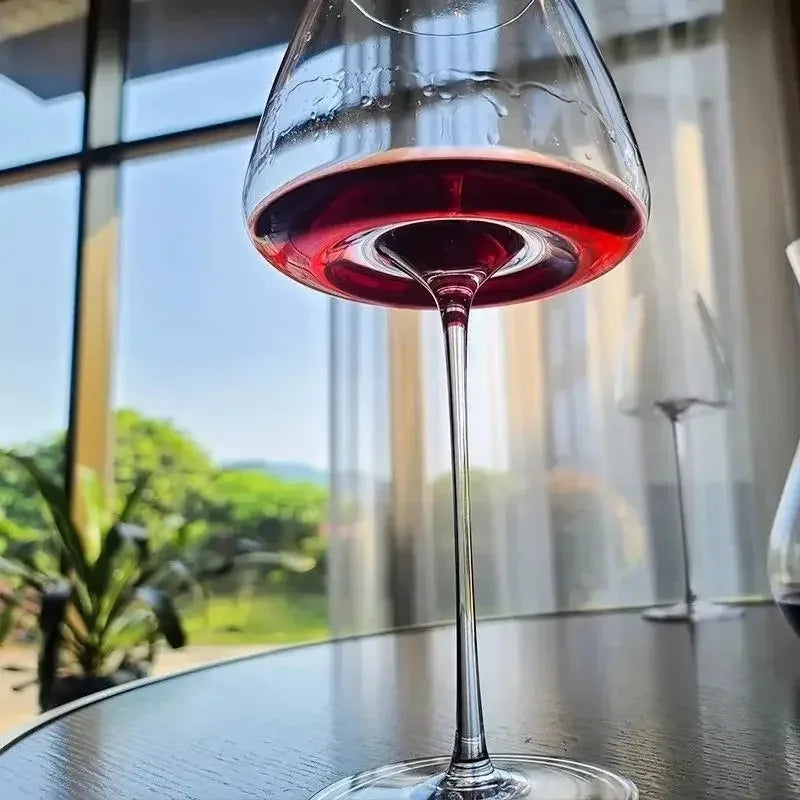720ml Crystal Burgundy Wine Glasses Set Modern Fluted Design Dishwasher Safe for Red Wine Tasting Home Bar Decor Gift