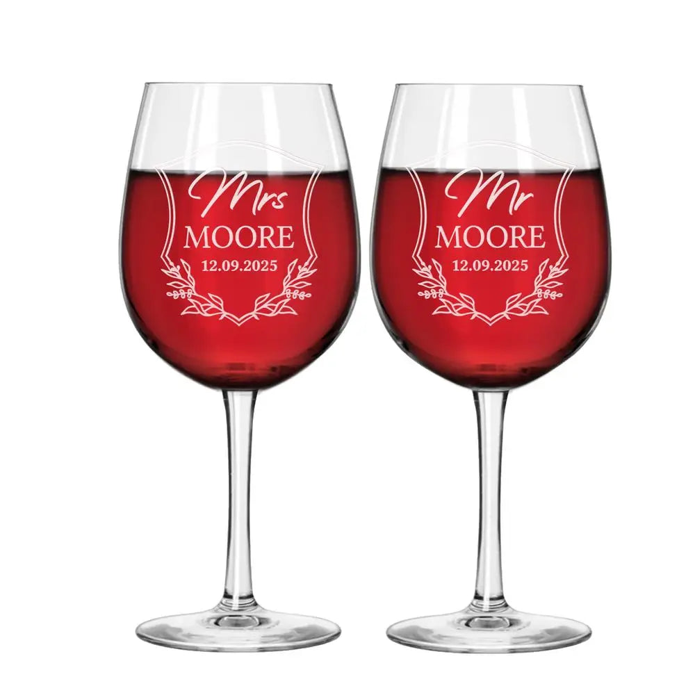 Personalized Engraved Wine Glasses Monogram Anniversary Couple Wine Glasses Set of 2pcs Wedding Toasting Glass Housewarming Gift