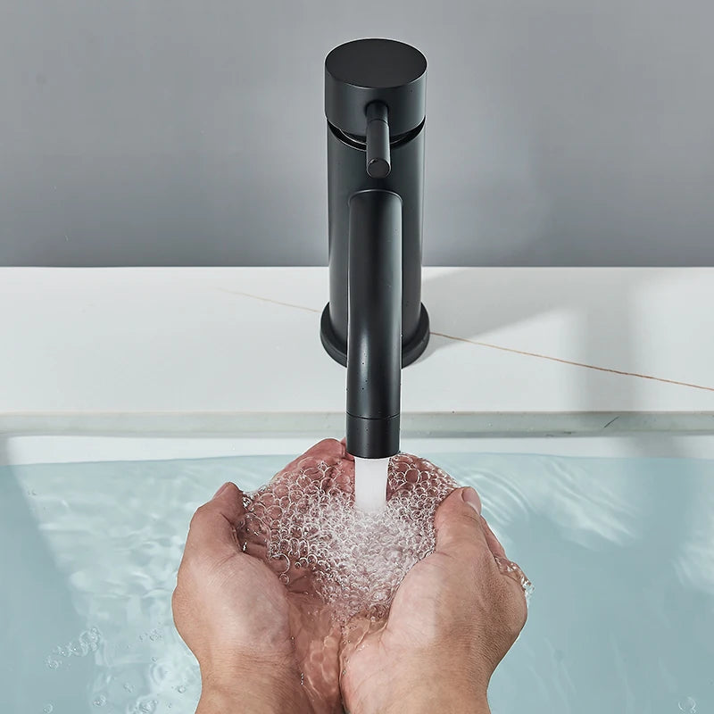 2026 New Matte Black Bathroom Basin Faucet Single Lever Sink Faucets Hot and Cold Water Mixer Tap Deck Mounted Single Hole Crane