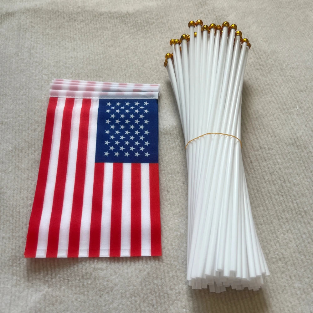 America hand-held flags21*14cm American National Flag USA Flying Flag The United States of America Banner Hand flags with Plasti