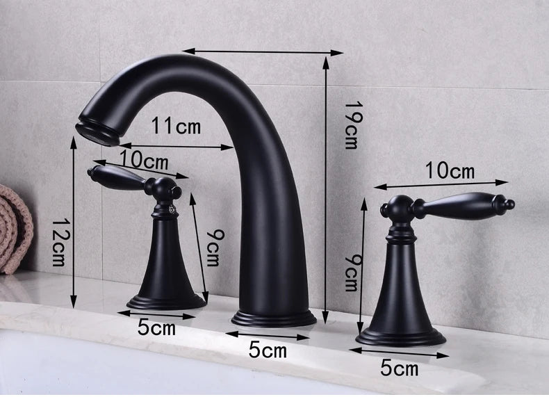 Basin Faucet 3 Holes Dual Control Bathroom Sink Faucet Deck Mounted Cold Hot Vintage Mixer Taps Bathtub Faucet