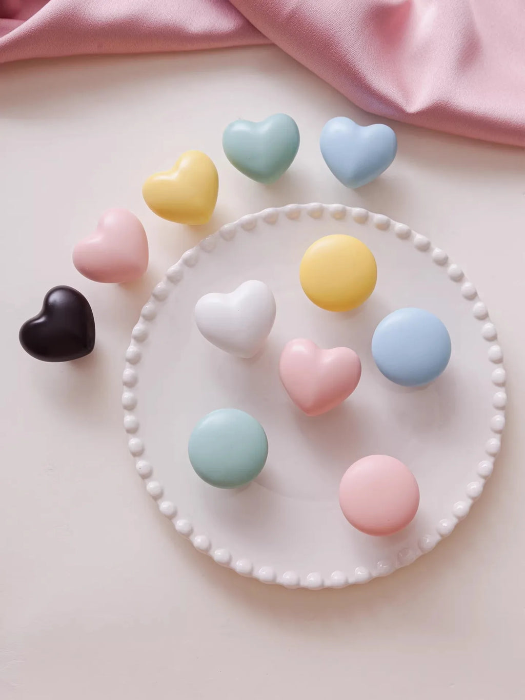 Colorful Ceramic Cabinet Handles for Children's Room Cute Drawer Round Knobs Heart Shaped Wardrobe Pulls Furniture Hardware1 pc