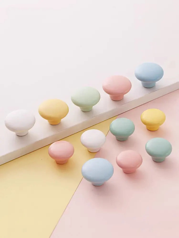 Colorful Ceramic Cabinet Handles for Children's Room Cute Drawer Round Knobs Heart Shaped Wardrobe Pulls Furniture Hardware1 pc