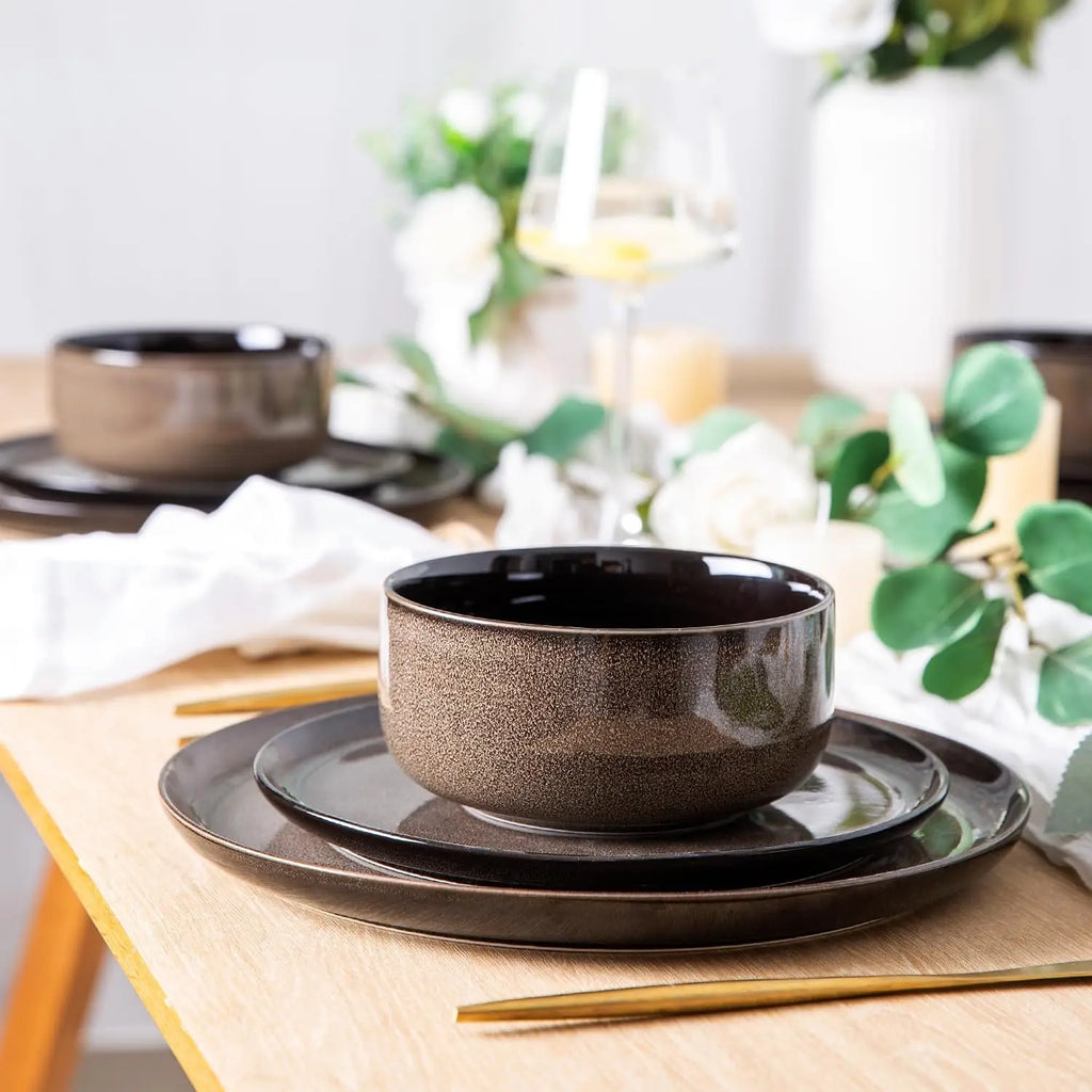 Ceramic Dinnerware Sets for 8,Plates and Bowls Sets,Reactive Glaze Dishes Set,Highly Chip and Crack Resistant | Dishwasher & Mic