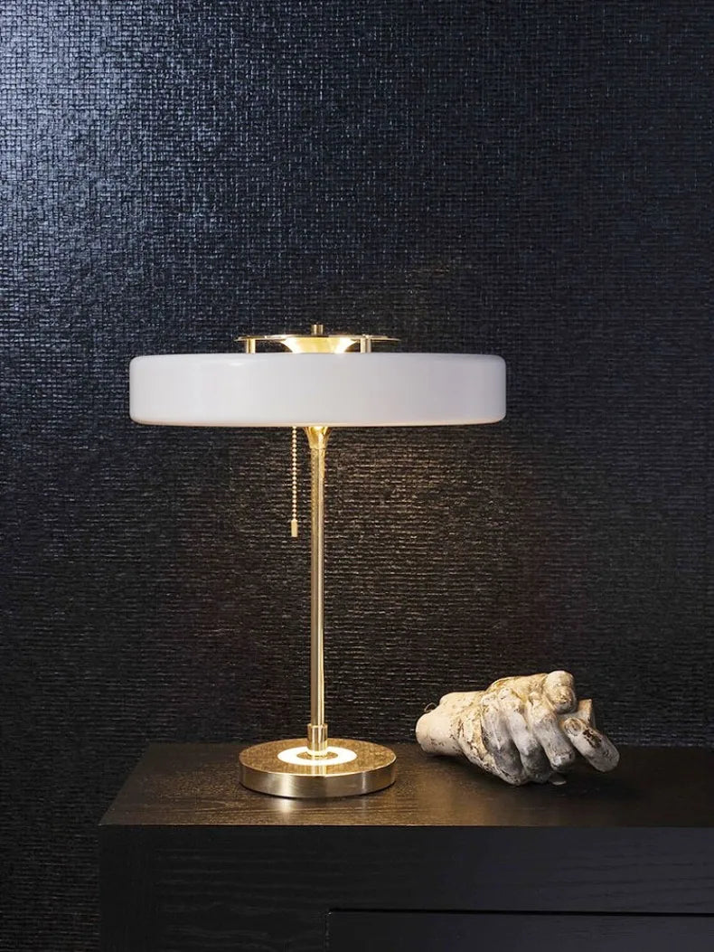 Nordic Novelty Table Lamp Modern Luxury Desk Light with E27 Bulb for Bedroom Bedside