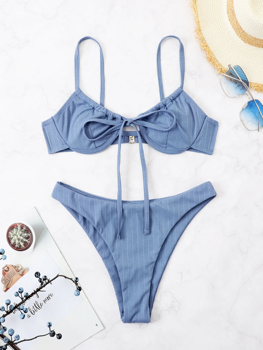 Bikini swimsuit 2025 bikini solid color swimsuit European and American sexy split swimsuit